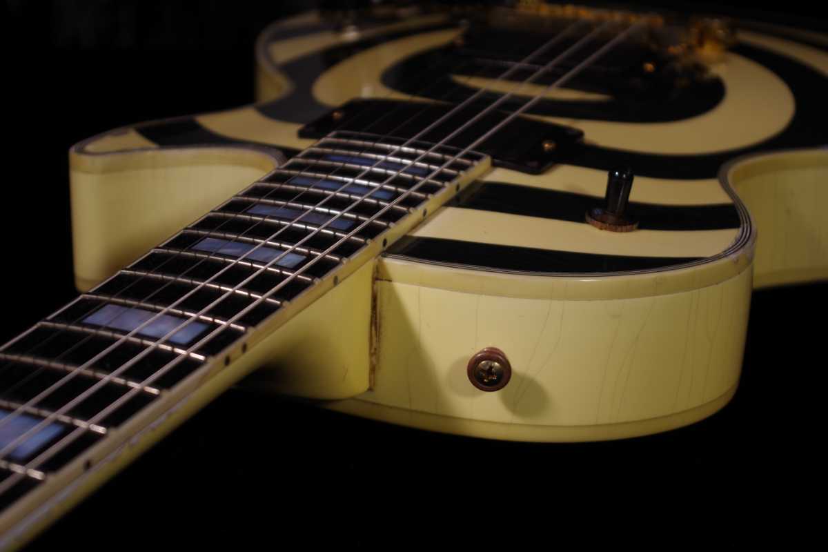 CUSTOM-MADE Zakk Wylde Les Paul Bullseye Relic