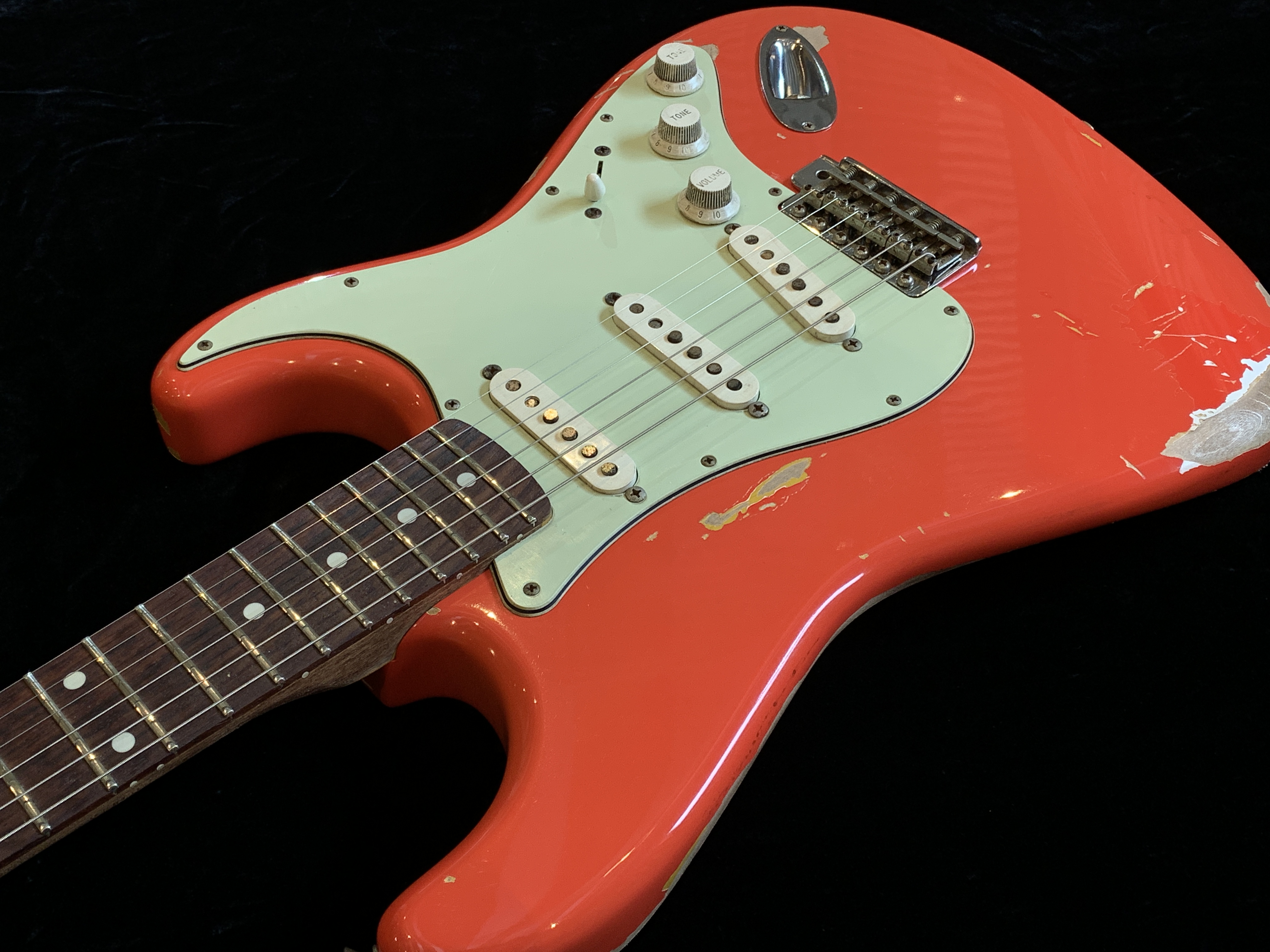Remodeled Limited Edition Gary Moore Stratocaster Aged Parts A0408012