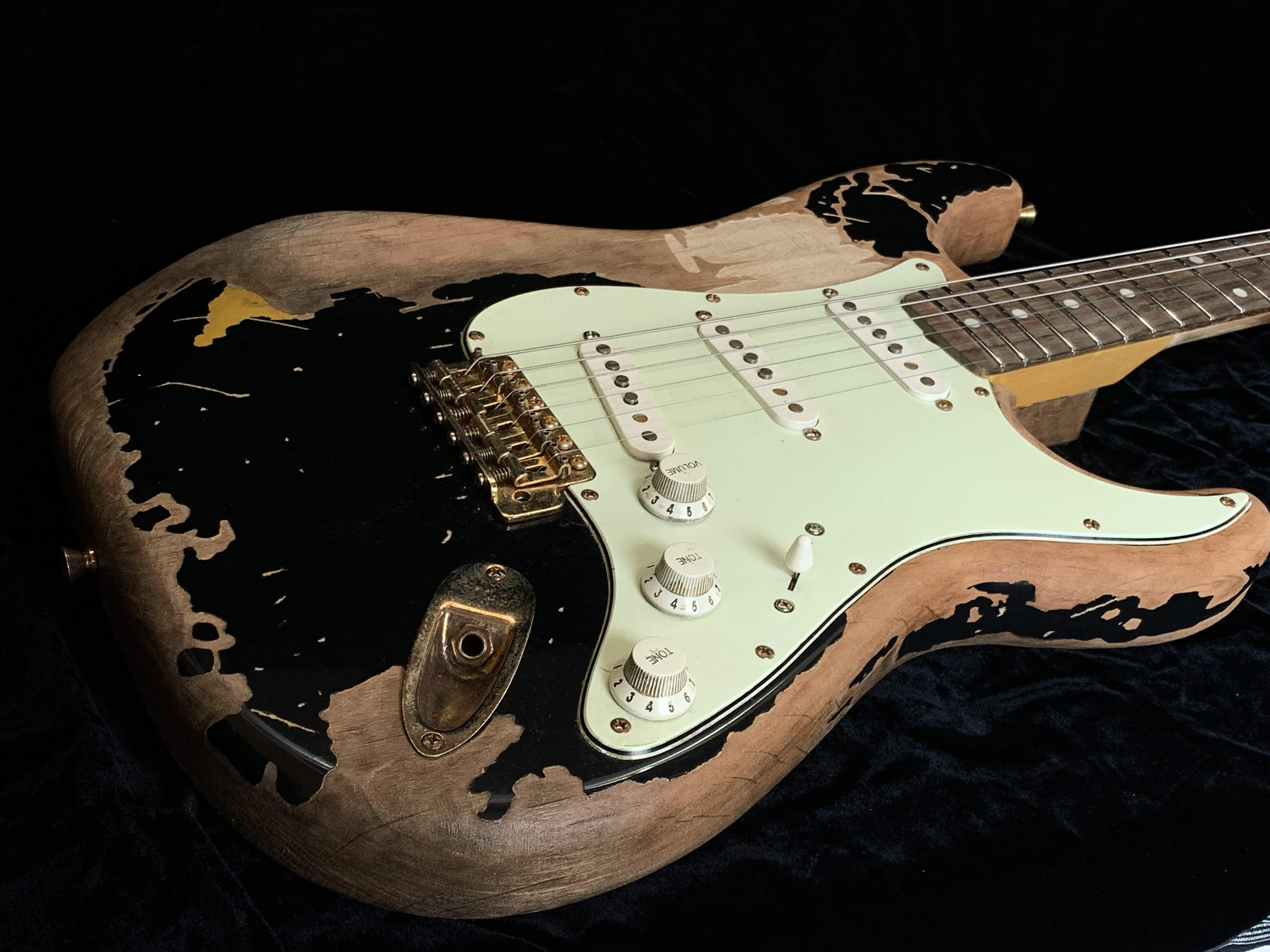 CUSTOM-MADE Remodeled John Mayer Black One Aged Parts A0408010